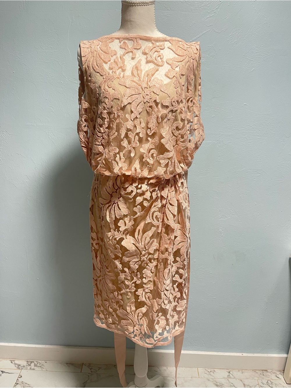 Mother of the Bride Tadashi Shoji Rose Gold Lace Belted‎ Cocktail Dress